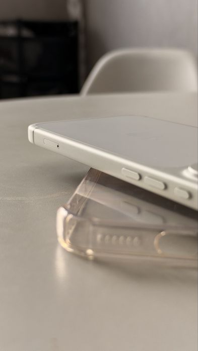iPhone 17 pro MAX 256гб белый