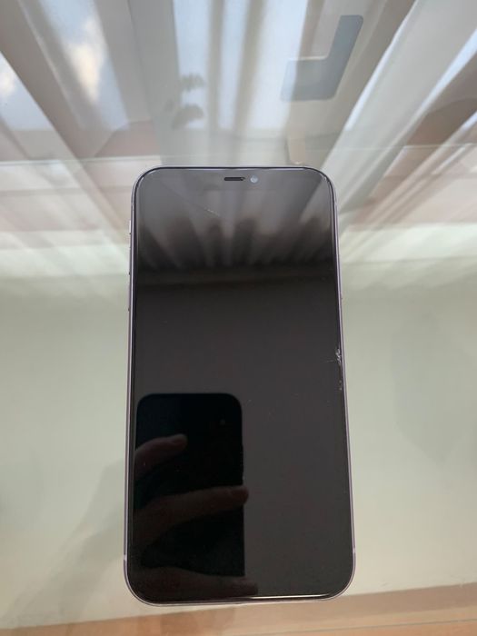 Iphone 11 Purple, 64gb , display spart