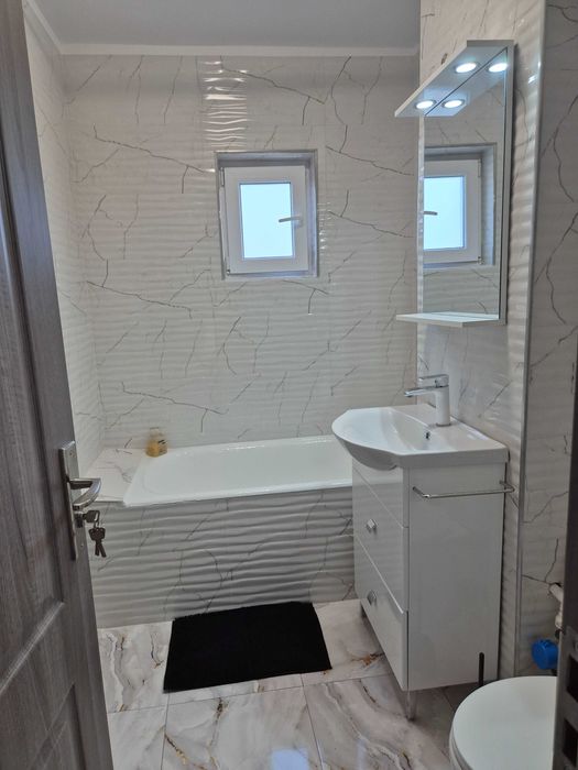 Apartament de închiriat