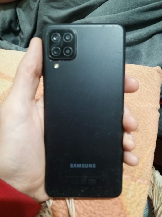 Samsung Galaxy S12