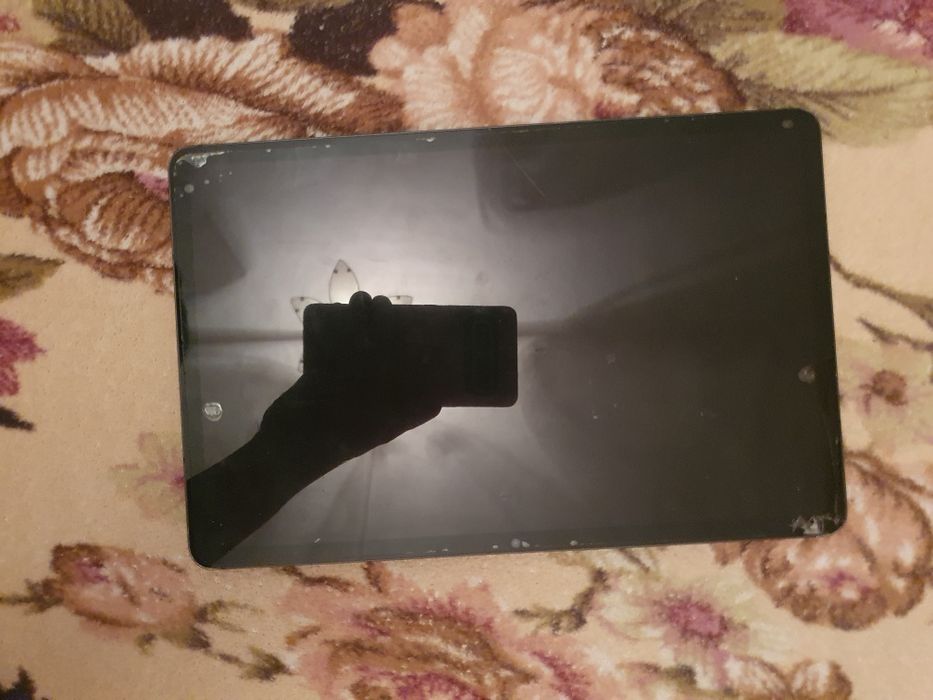 Продам срочно Samsung Galaxy Tab S8 5G