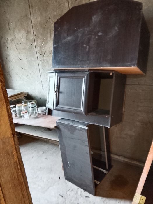 Продам стенку почти новая