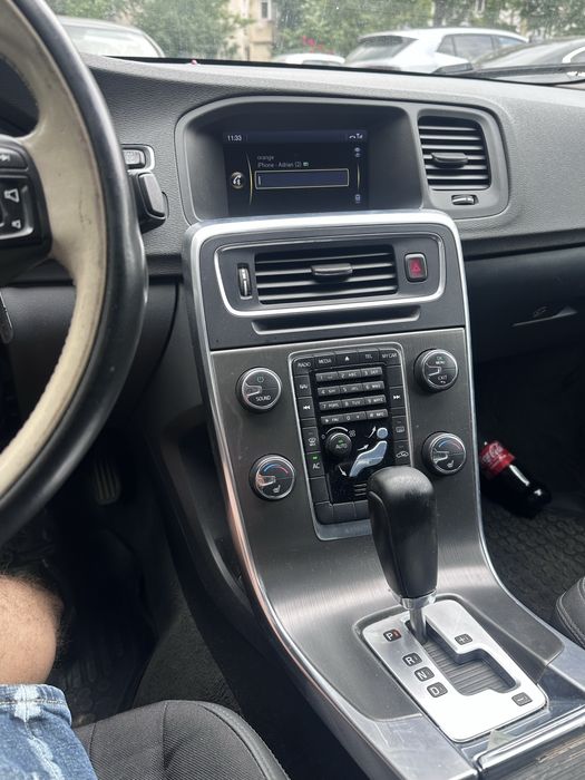 VOLVO S60 2012 — imagine 2