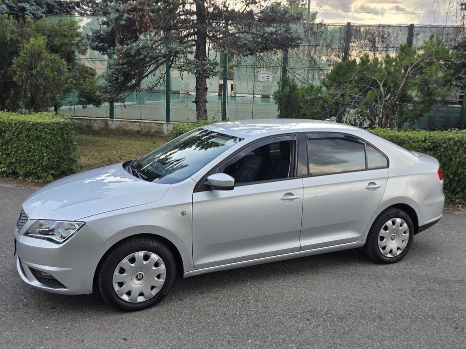 SEAT Toledo 2013 — imagine 2