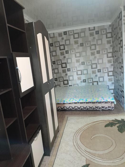 Сдам 1 комнатную квартиру на длительный срок. 75 тыс + коммуналка
