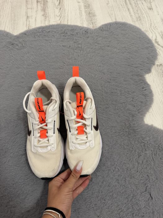 Иригинални маратонки Nike