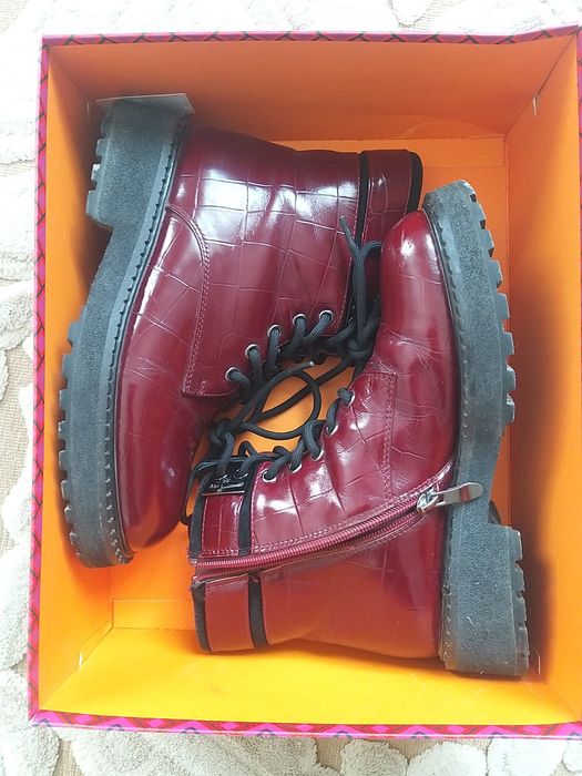 Продам кожан.зим.ботинки женские