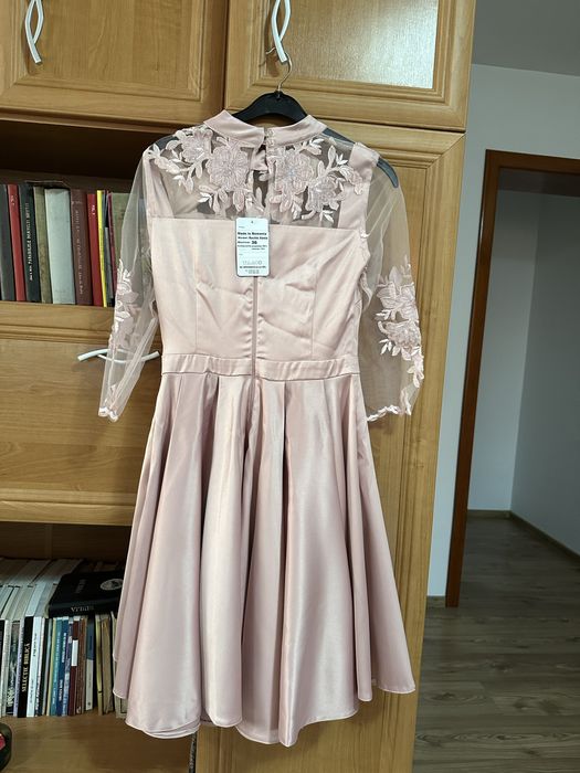 Vand rochie de ocazie