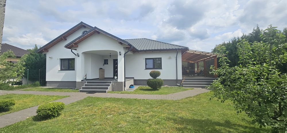 Casa Curtea de Arges!!