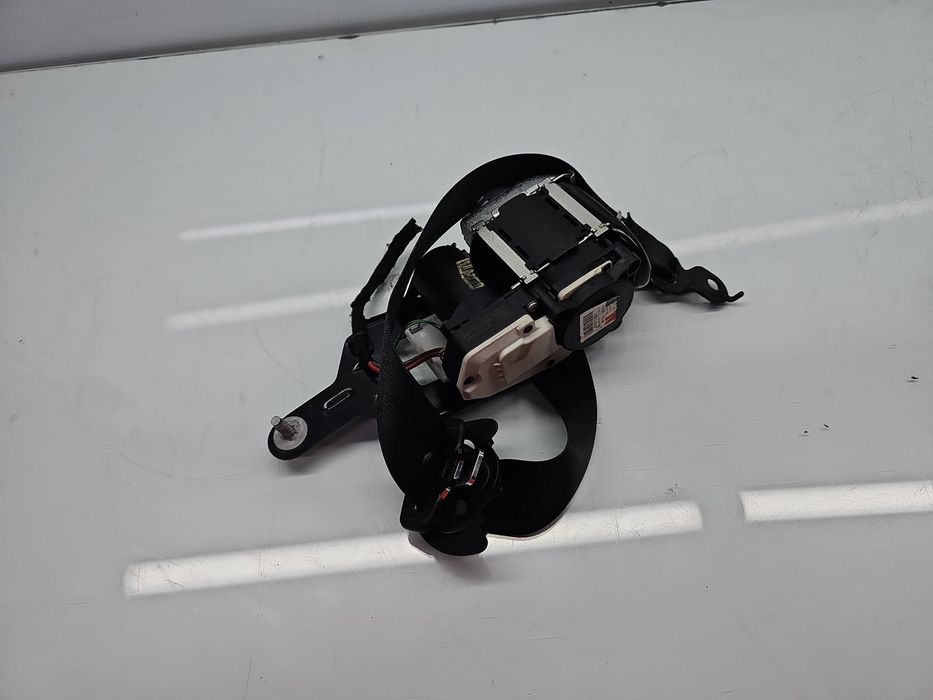 Centura stanga fata Mercedes Clasa C (W204) [Fabr 2007-2014] A20486045