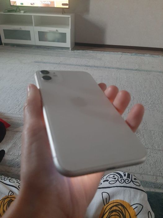 Айфон 11 128гб е емкость 74