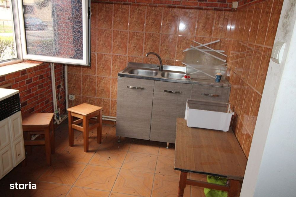 Garsoniera confort 1, zona strada Zambilelor