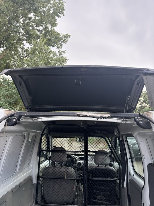 Рено канго 1.5 дци на части.