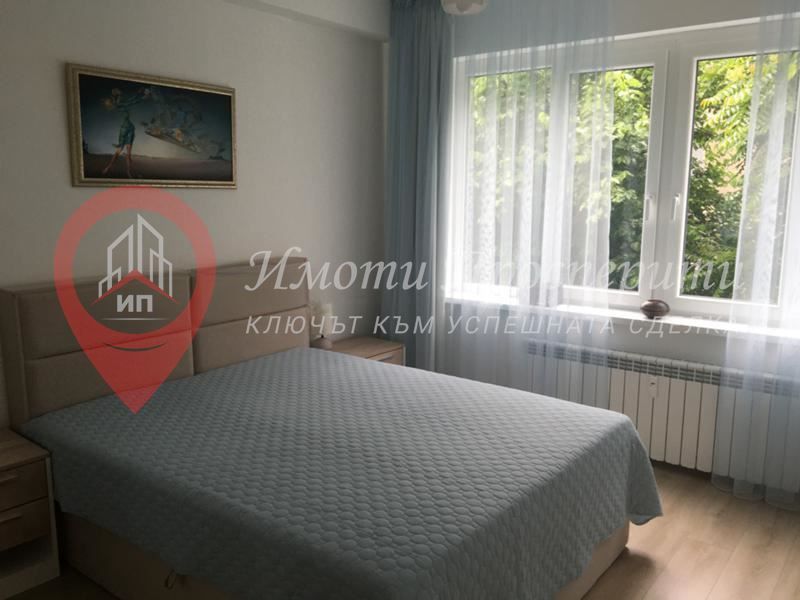 Дава се под наем Четиристаен апартамент в София, Център - 130 кв.м за 1450 € - Снимка #5