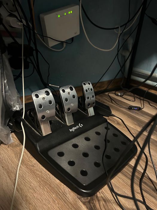 Volan LOGITECH G29 + Shifter