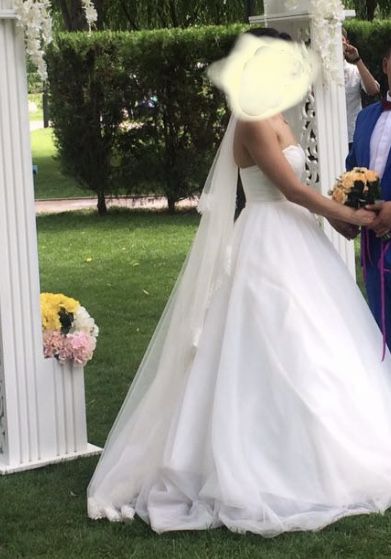 Свадебное платье