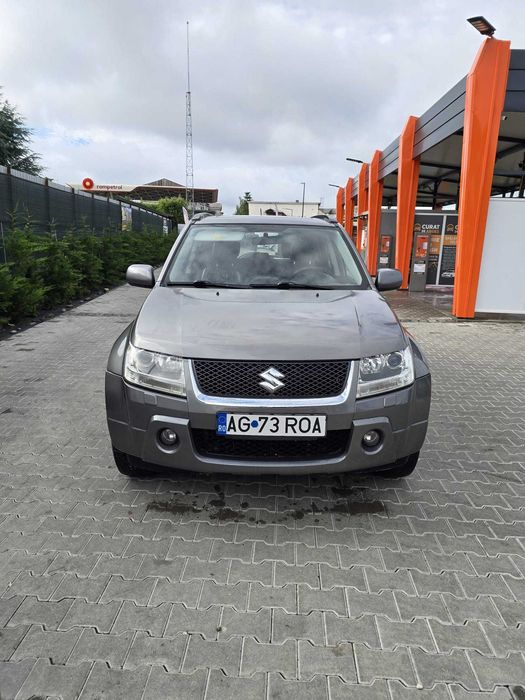 Suzuki Grand Vitara - benzină 2.0, cumpărat din Romania - 163 000 km