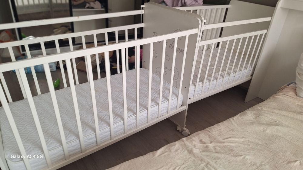 Продам детский манеж