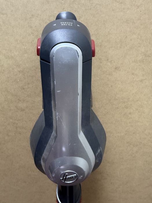 Безжична прахосмукачка Hoover HF122GPT