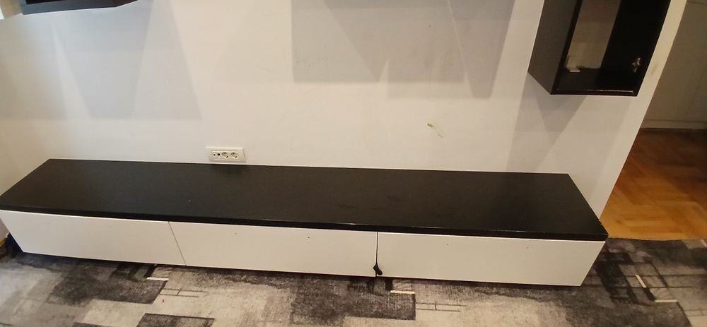 Vand mobila de sufragerie + masuta