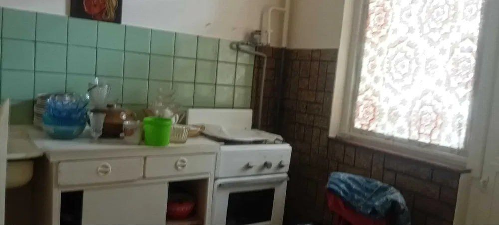 1/2/9. Куйлюк 5, Сергели р-н. Квартира 42 м², дом галерейка. Метро