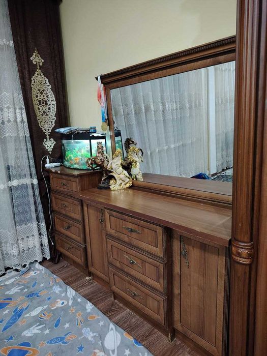 Спалний арнитур своя