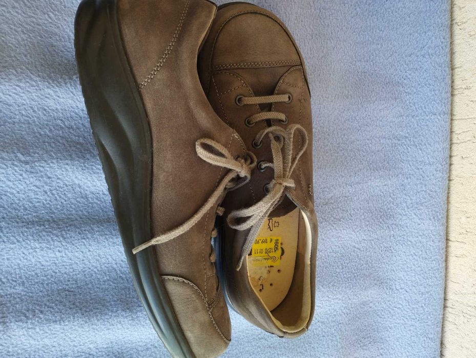 Fin Comfort, Gabor, Kennel & Shemenger и Bär номер 42.