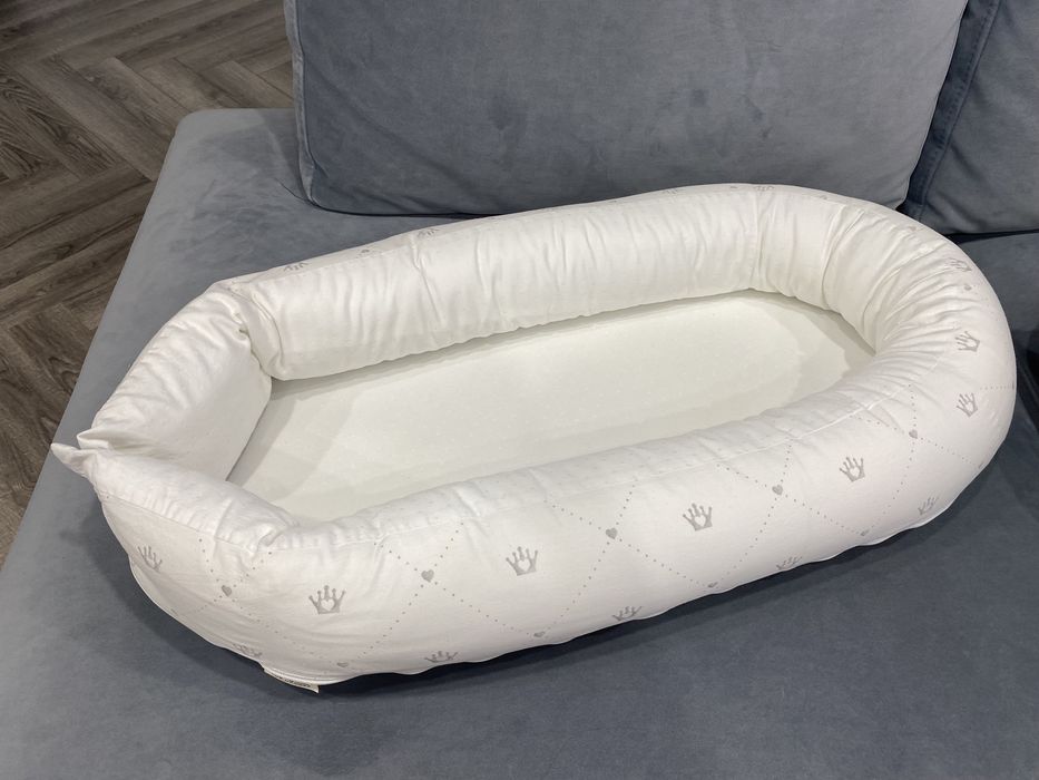 Кокон для новорожденных