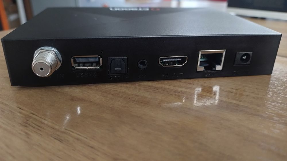 Receptoare satelit Octagon SF8008 și SFX6018 S2 IP