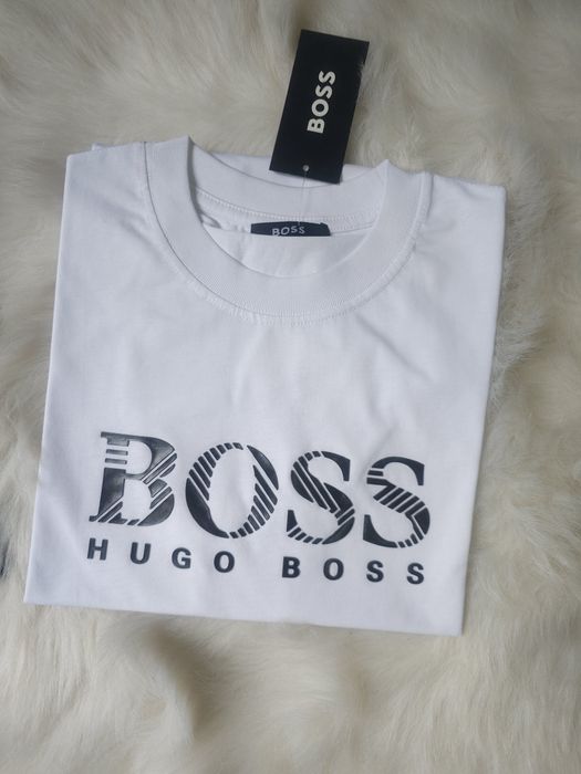 Мъжки тениски Boss тъмносиня Черна и бяла S, M, L и XL