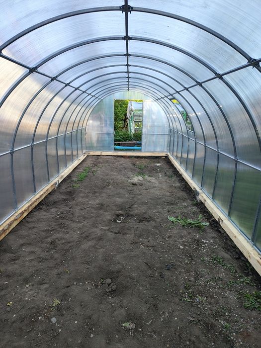 Теплицы в Усть-Каменогорске