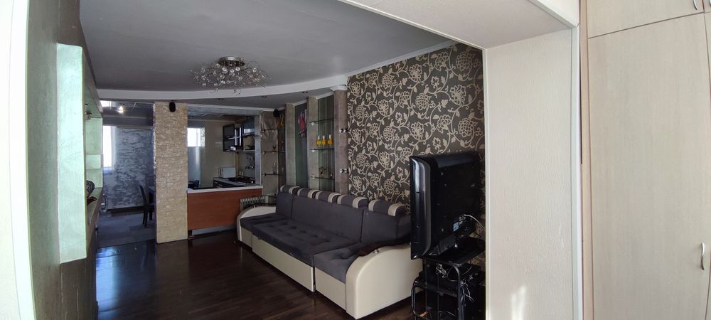 Продается 2-х комнатная квартира