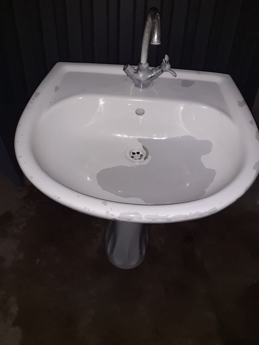 Раковина в отличном состоянии.