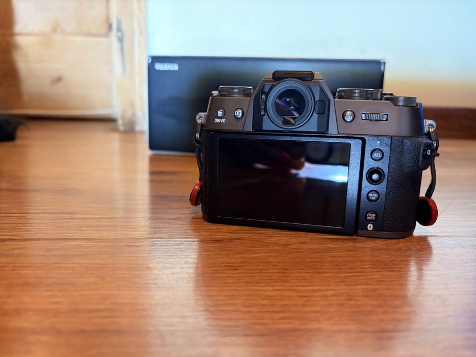 fujifilm x-t50 Charcoal Silver в гаранция