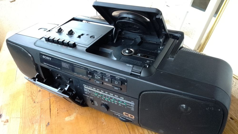 SONY Boom-Box Radio CD player portabil Premium