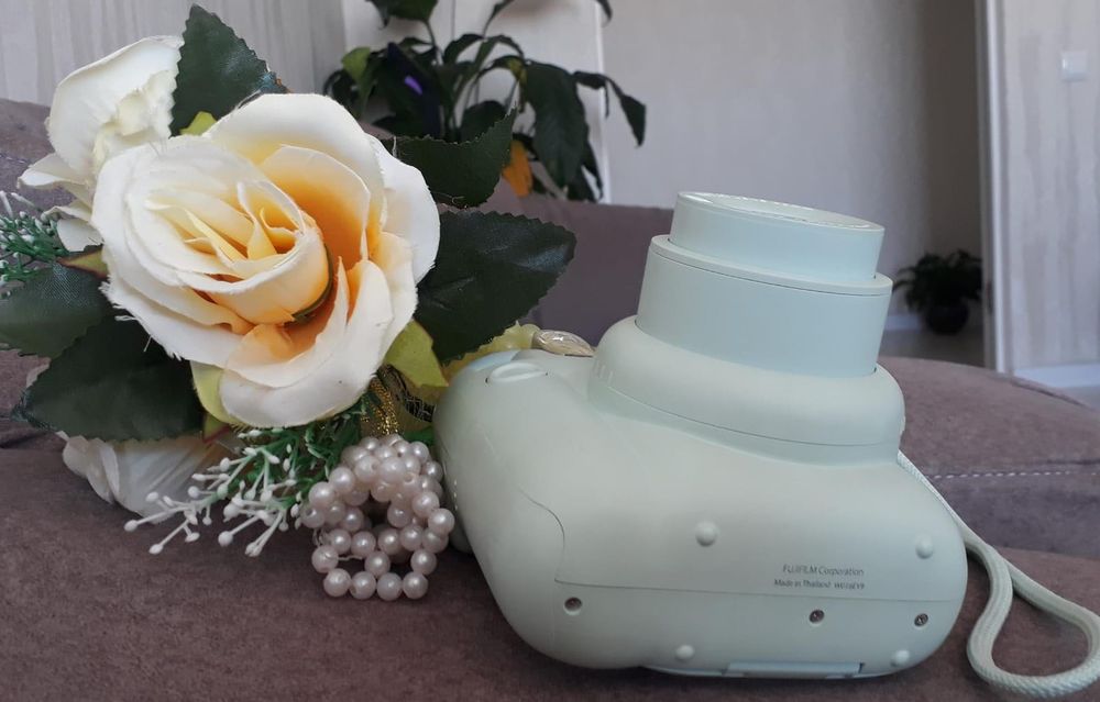 Фотоаппарат Fujifilm Instax Mini 12