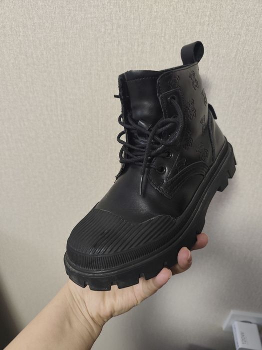 Детские ботинки кожаные