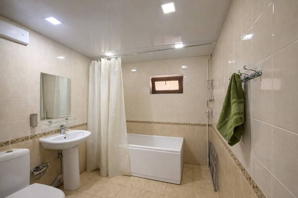 Паркентский 4/2/4 77я-серия. 90кв.м. Генерал Петрова