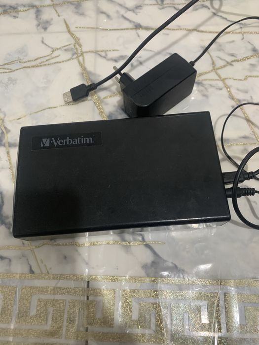 Hard disk extern ( HDD )