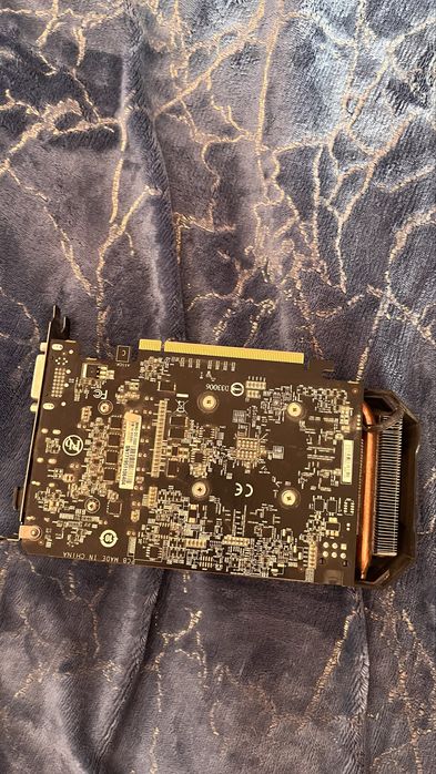 Видеокарта Radeon Rx 560 2 gb