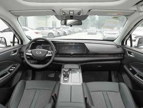 GAC Aion S Max 2026 — 4