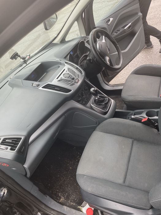 Ford Grand c max на части