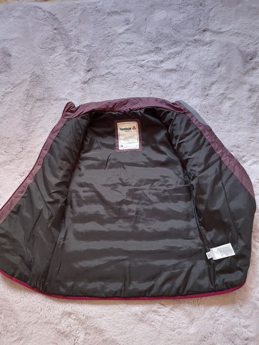 Reebok дамски елек M размер.