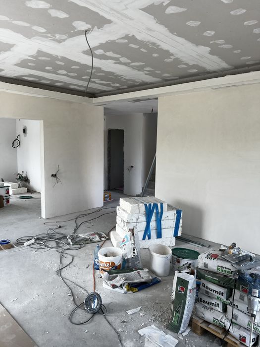 „Zugrav/GLET/RIGIPS/TENCUIALA – echipă serioasă în București și Ilfov