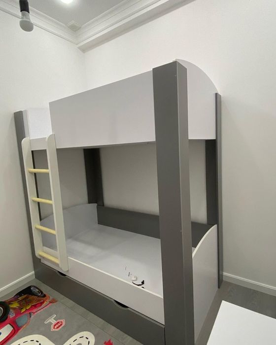 Mebel ustasi. Sifatli mebellar buyurtma asosida