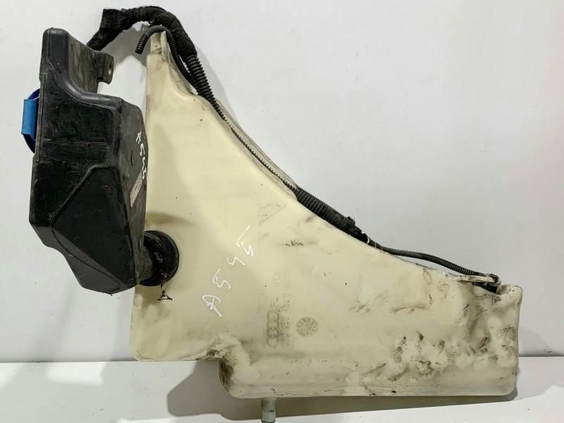 Vas lichid parbriz Audi A4 8K2, B8 2.0 tdi CAGA 8T0955453B