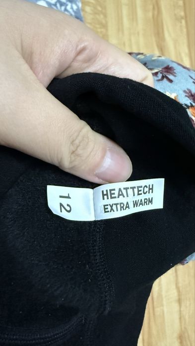 Продам новые колготки Uniqlo,раз.48.