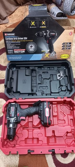 Vând autofiletanta cu acumulator!