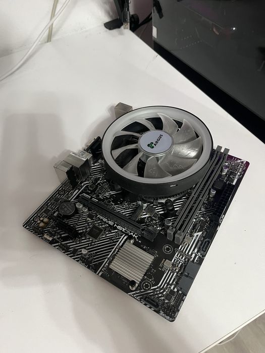 Kit procesor+ placa baza + placa video