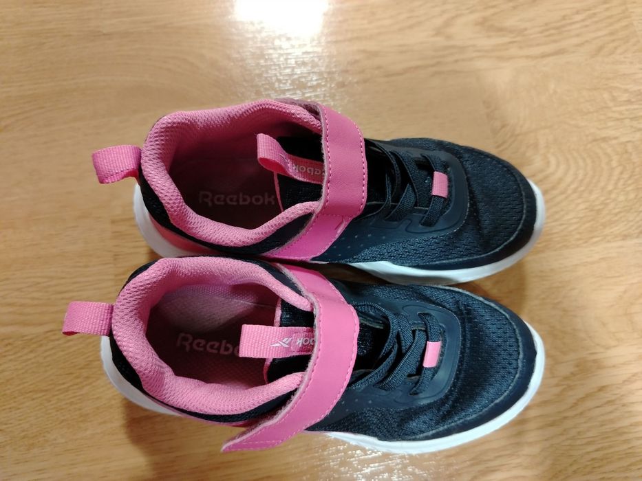 Детски маратонки за момиче